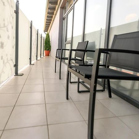 Stark Hotel Orgiejów Zewnętrze zdjęcie