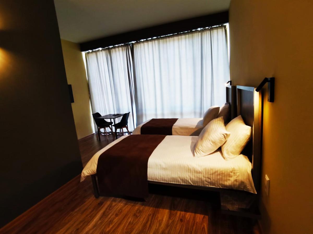 Stark Hotel Orgiejów Zewnętrze zdjęcie
